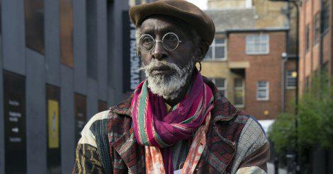 Macky offre 5 millions à Joe Ouakam