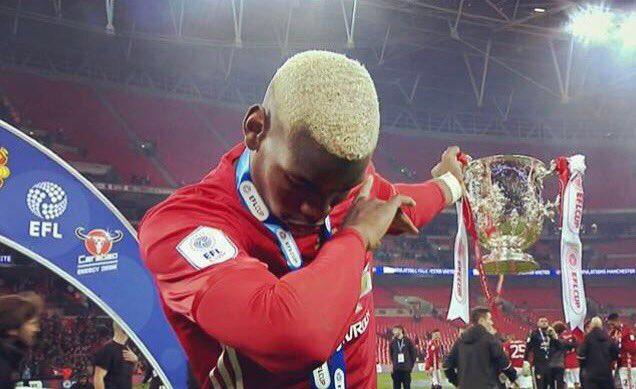 Angleterre: Pogba décroche son premier trophée avec Manchester United!