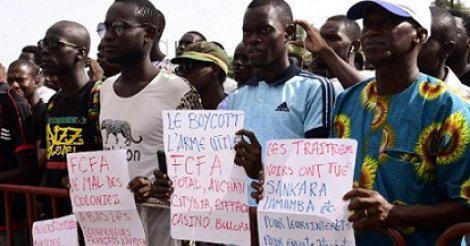 Sénégal: le mouvement anti-franc CFA de retour dans la rue