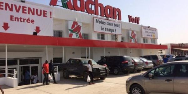 Thiès : Les magasins Auchan ne désemplissent pas, malgré le passage de la caravane de l'Unacois Jappo