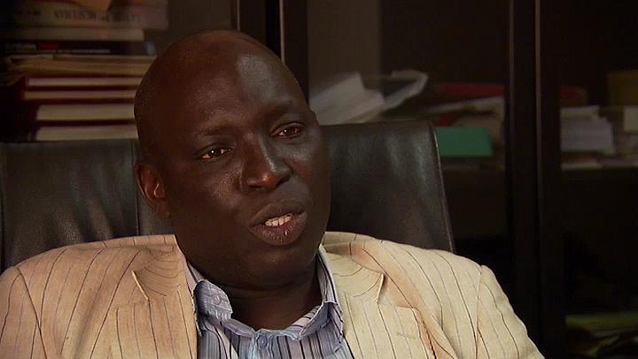 Madiambal Diagne qualifie la décision du Président Sall de signer les décrets pour Timis « d'imprudence et de désinvolture »