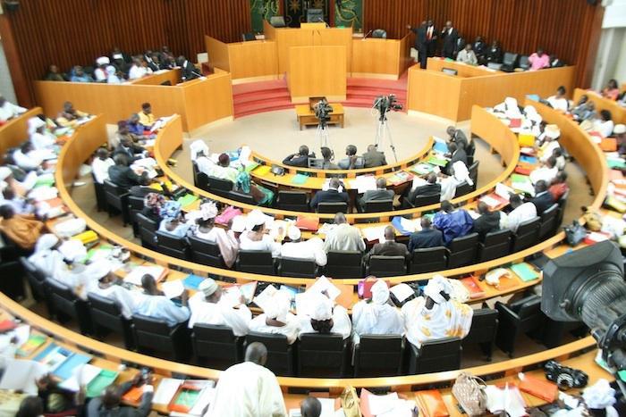 Commission Ad hoc / Imbroglio chez les Non-inscrits : Le choix de Ndèye Fatou Ndiaye (Rewmi) contesté...