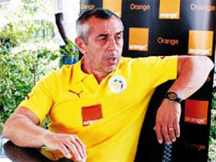 Alain Giresse, coach des Lions : « Nous avons réussi une excellente 1ère mi temps »