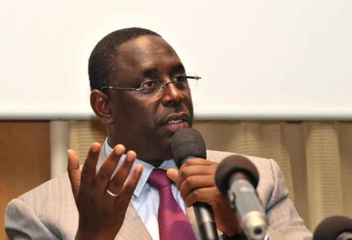A la sortie de sa visite au Khalife général des mourides à Nganda: Macky Sall récolte des huées de la part des partisans de Karim Wade