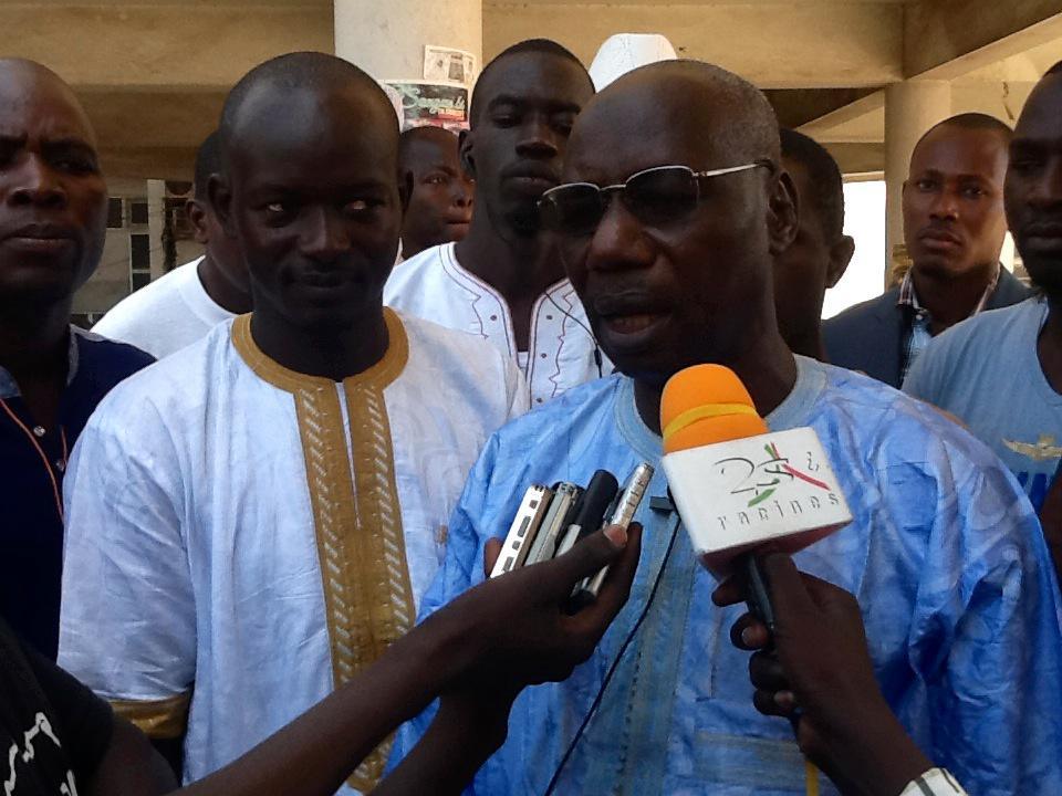 Ibrahima Sarr aux leaders du mouvement syndical  " Il faut céder la place  à la relève  "