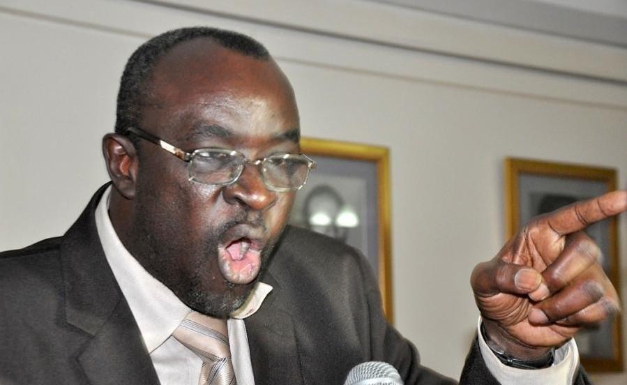 Moustapha Cisso Lô menace : « Soit Wade arrête ou on l’arrête »
