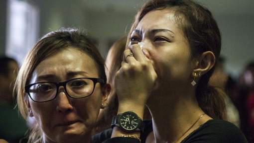 AirAsia: l'insupportable angoisse des familles