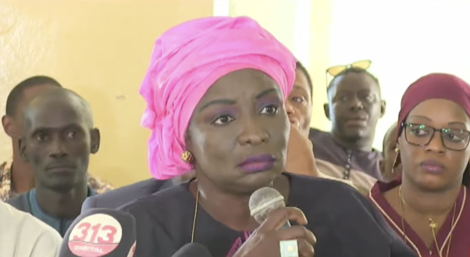 Aminata Touré : « Amadou Ba, ce serait comme un troisième mandat de Macky Sall… »