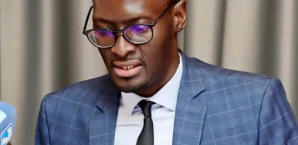 Présidentielle 2024 : Me Abdoulaye Tine annonce sa candidature