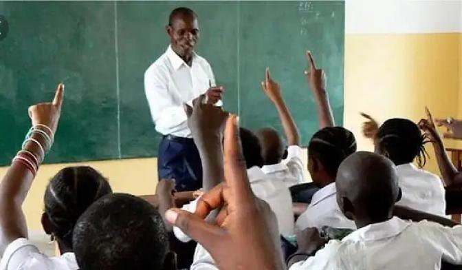 Prêts DMC : Le cri de détresse des enseignants face à l'inertie de la CBAO et de la BHS