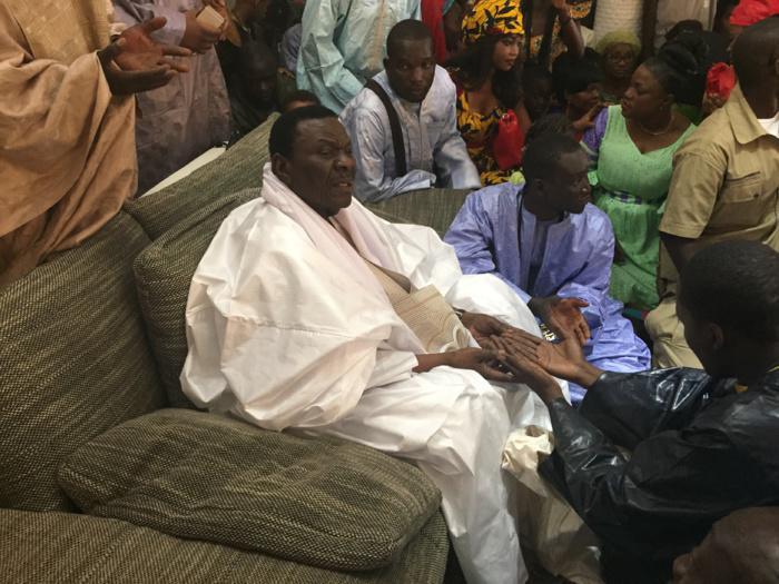 (Vidéo) Cheikh Béthio Thioune présente ses excuses à la communauté mouride