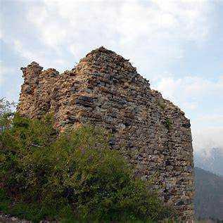Castello di Groppo San Pietro - Castle of Groppo San Pietro