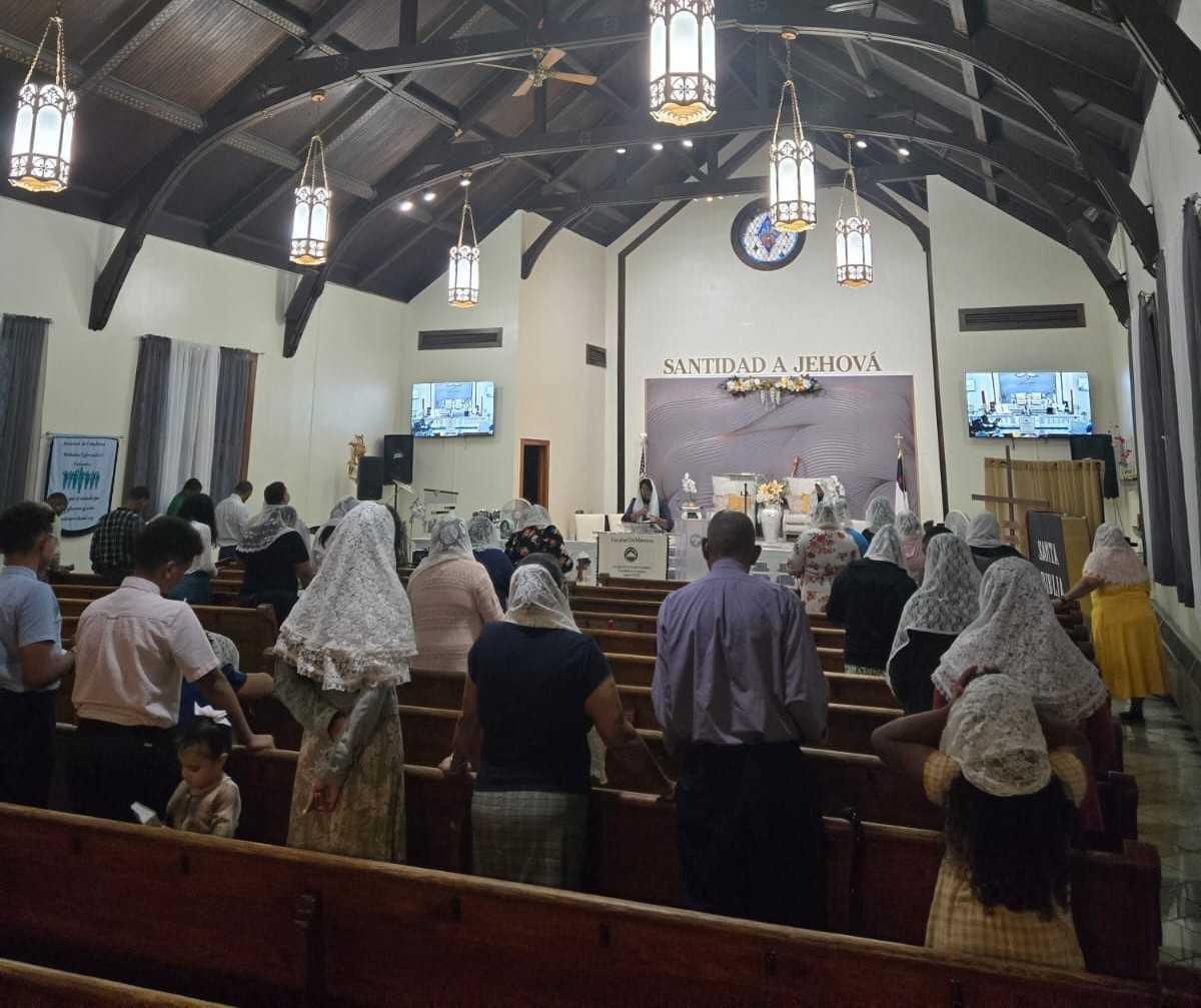 Iglesia Evangélica de Dios Salmo 40:3 Iglesia Evangélica de Dios Salmo 40:3