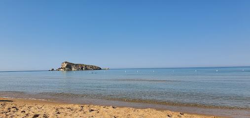 Spiaggia Rocca San Nicola -Rocca San Nicola Beach