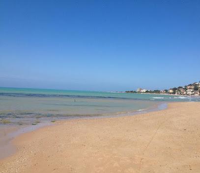 Spiaggia Porto Empedocle - Porto Empedocle Beach