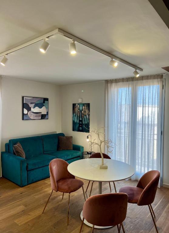 Atenea Palace Luxury Rooms