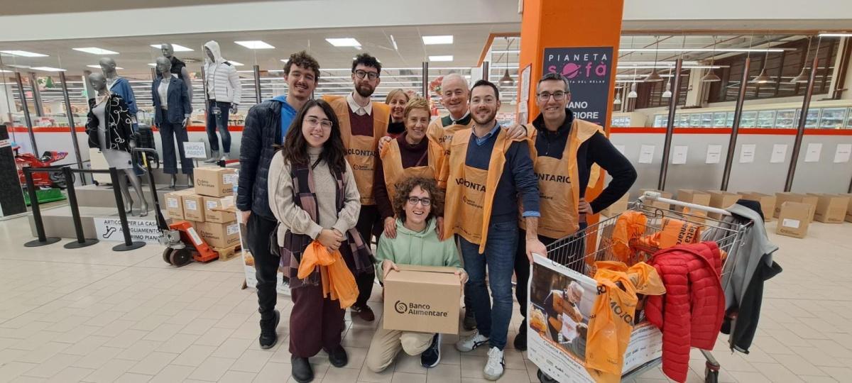 Preado, ado e giovani alla Colletta Alimentare