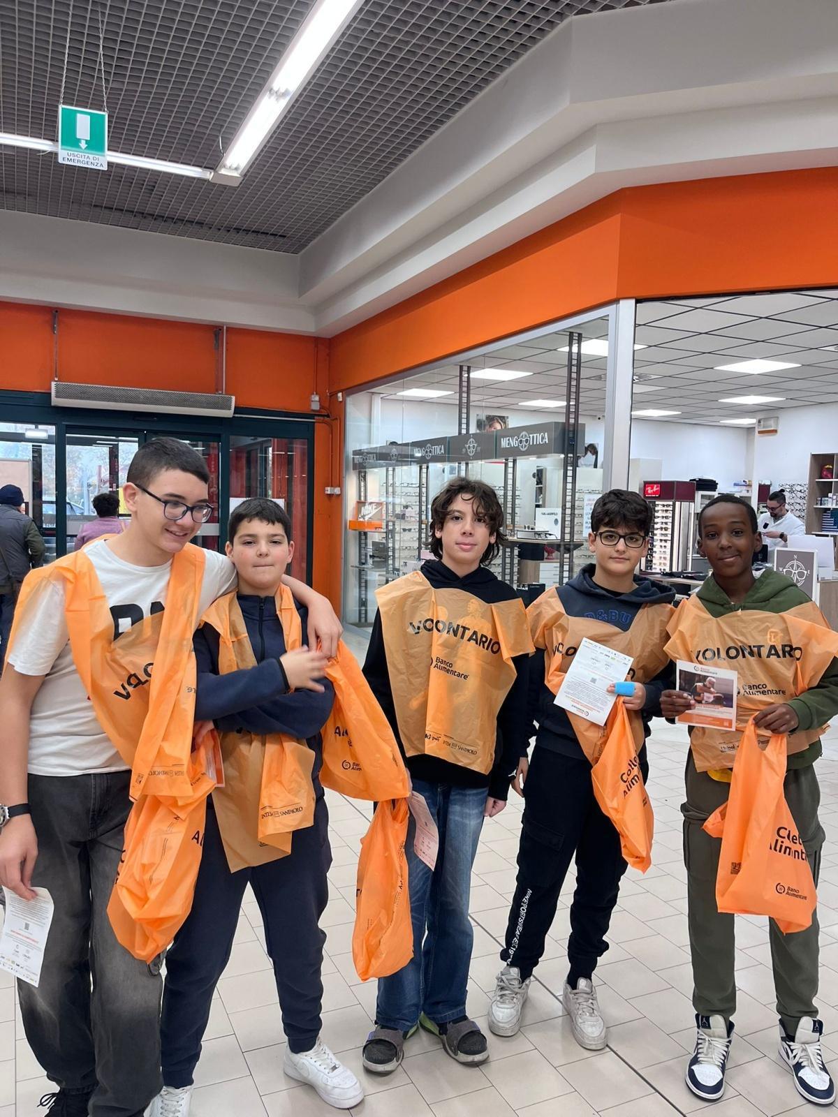 Preado, ado e giovani alla Colletta Alimentare