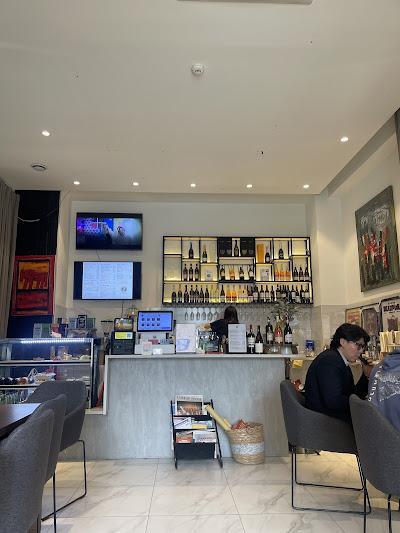 Sipster Coffee & Wine House