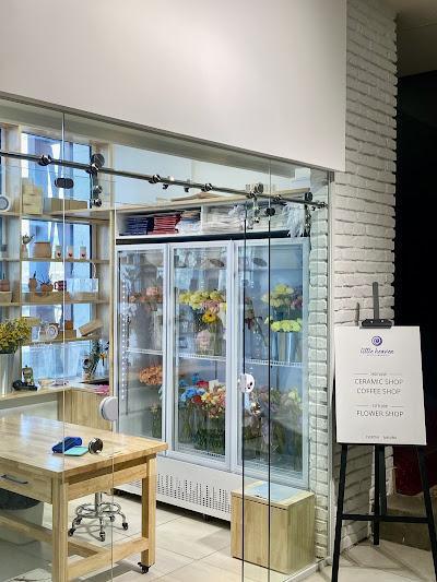 Little Heaven Studio Branch (Coffee & Flower)