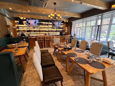 Ayanchin Downtown Restaurant Ayanchin Downtown Restaurant