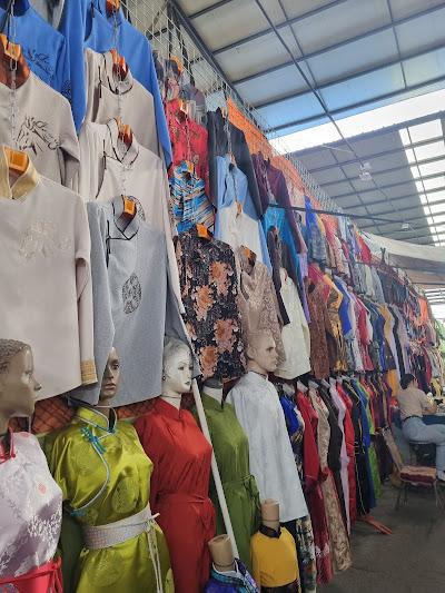 Narantuul Market