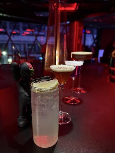 KAVVS Cocktail Bar