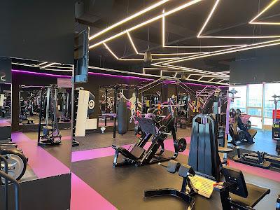 Anytime 24/7 Gym fitness