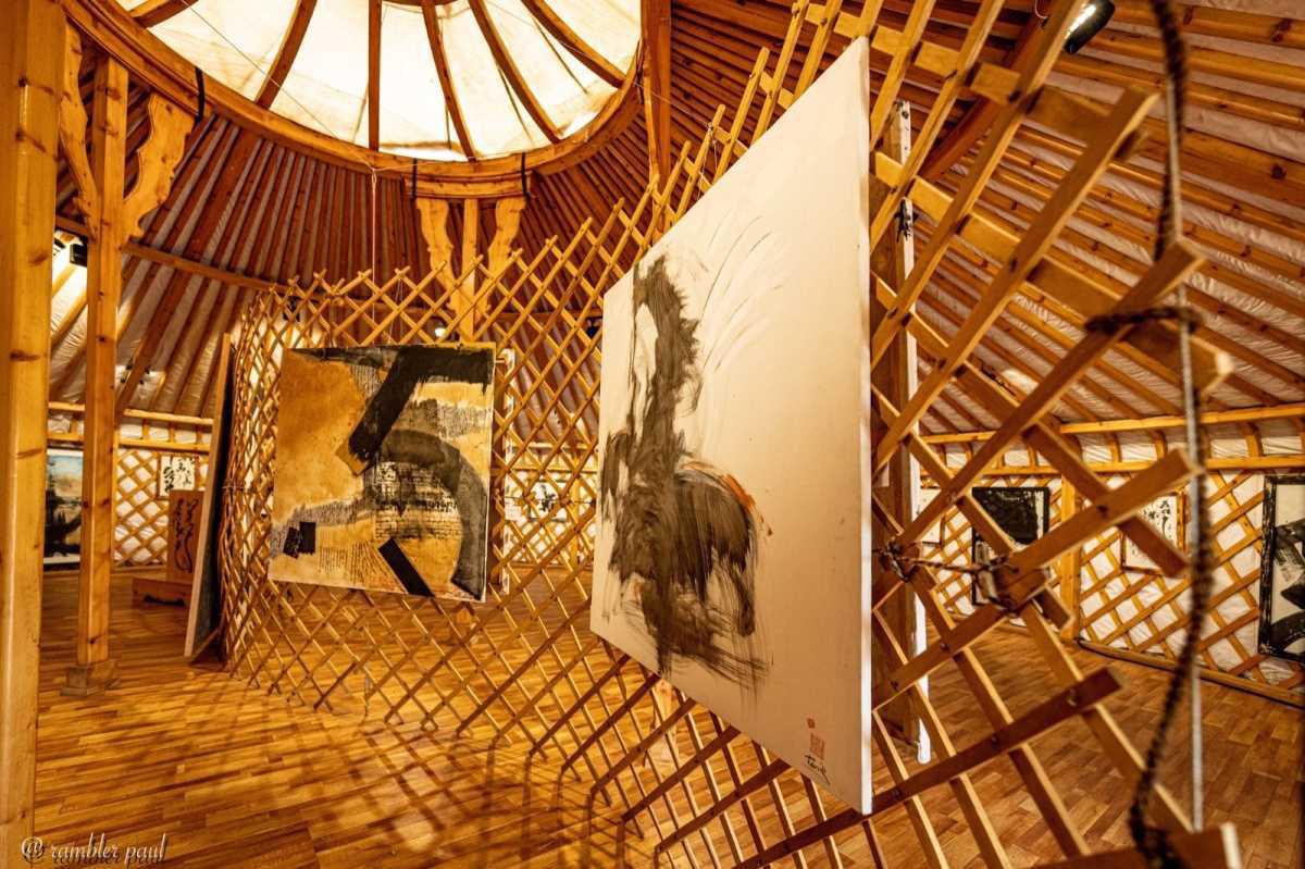 Erdenesiin Khuree: Mongolian Calligraphy & Art in Kharkhorin