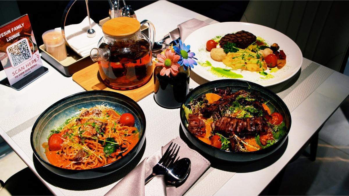 Yesun Family Lounge Restaurant Yesun Family Lounge Restaurant