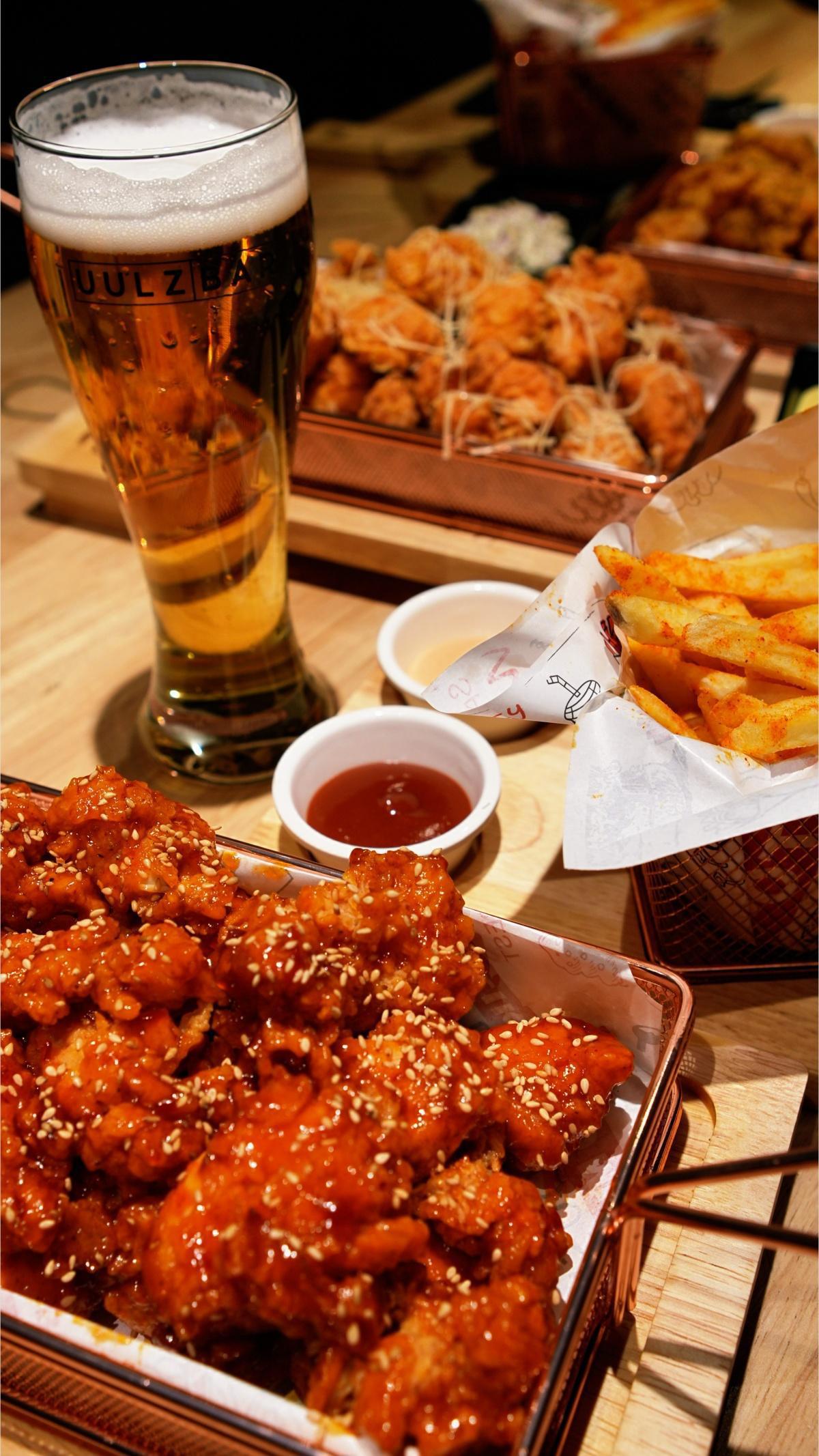 Uulzbar 1 | Mongolian Restaurant