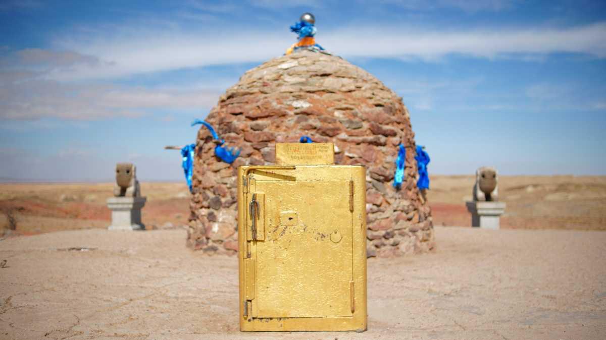 The Gates of Khamariin Khiid: The World’s Energy Center in the East Gobi The Gates of Khamariin Khiid: The World’s Energy Center in the East Gobi