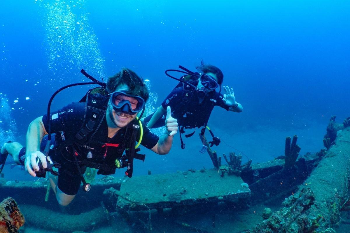 LANJ KARAYIB - centre de plongée LANJ KARAYIB - centre de plongée