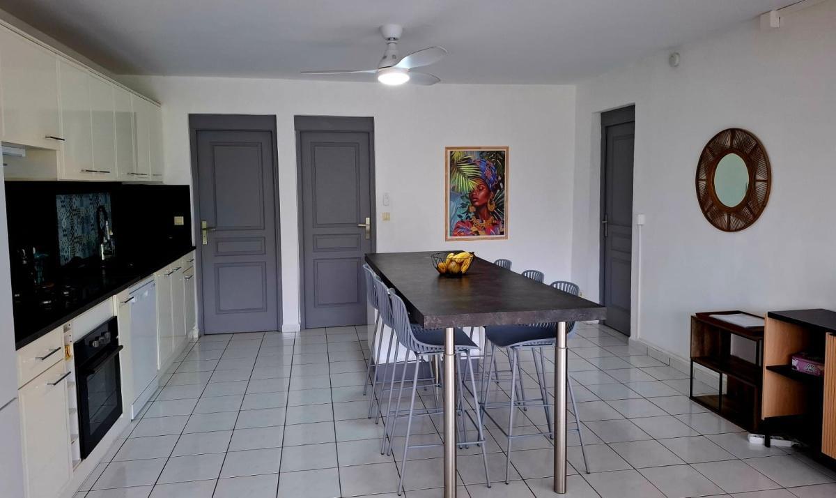 LA RÉSERVE DE L'ÎLET - villa de standing à Haut-Malendure LA RÉSERVE DE L'ÎLET - villa de standing à Haut-Malendure