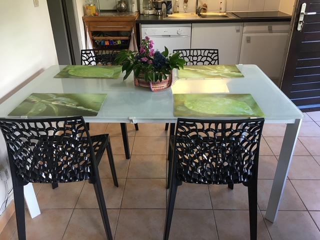 À KA FOUFOU LA - gîte en duplex deux étoiles à Malendure la Réserve