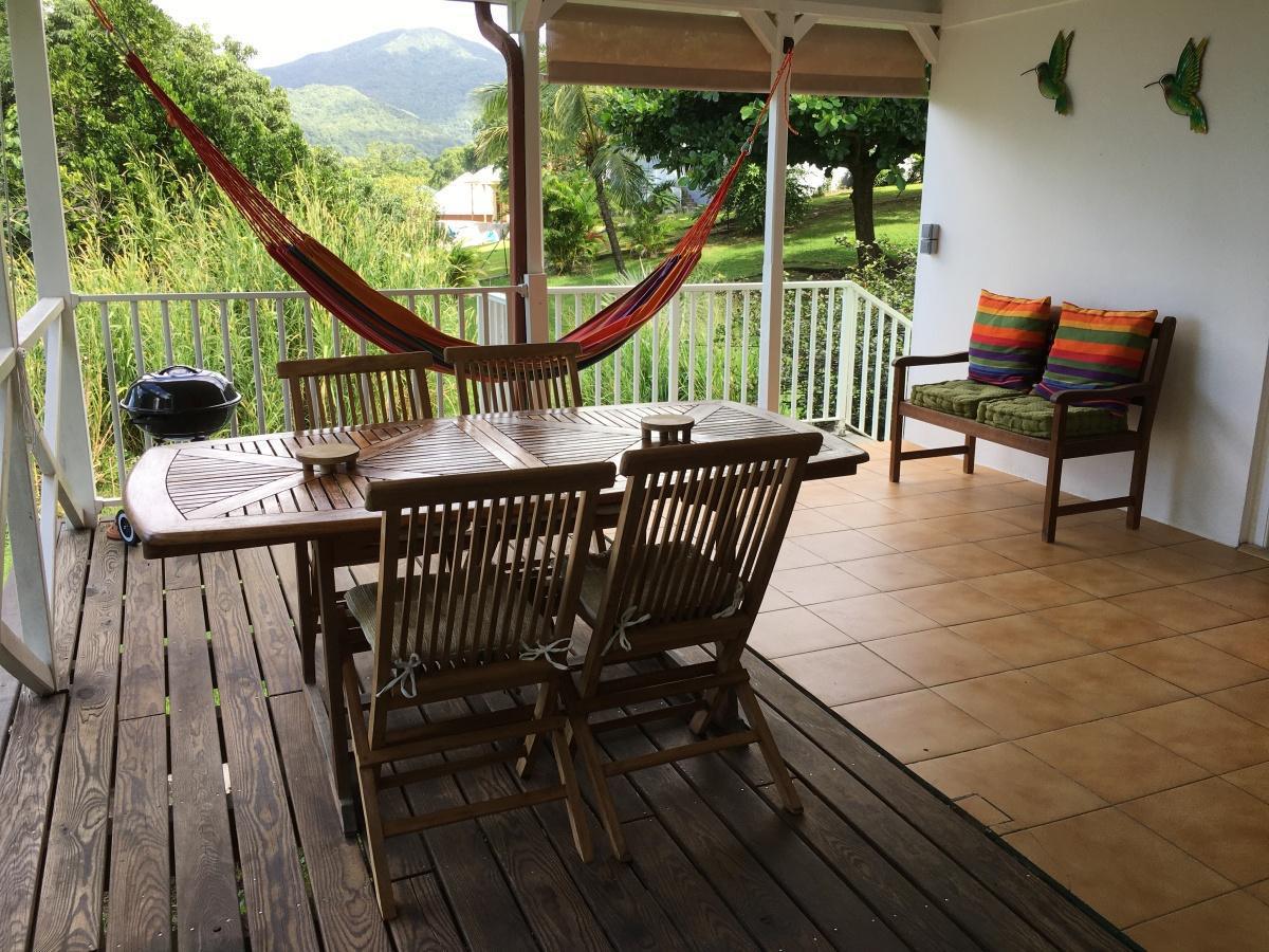 BUNGALOW FOUFOU - bungalow paisible à Poirier 