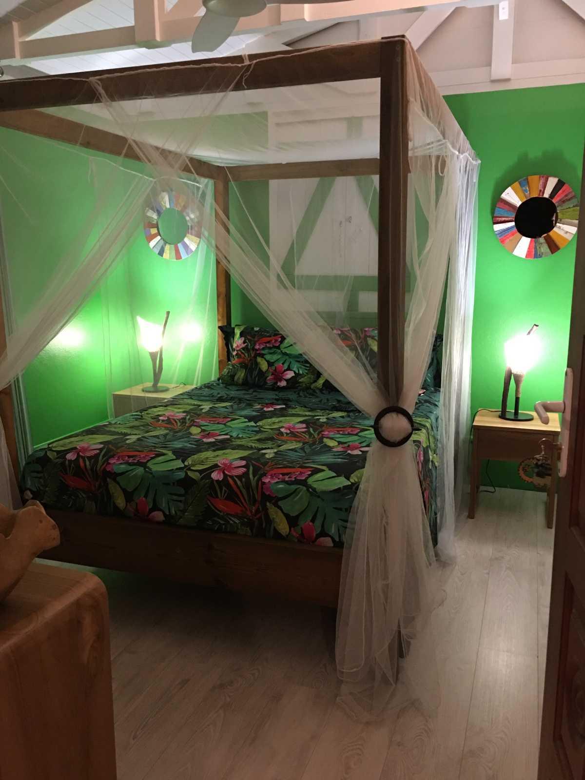 BUNGALOW FOUFOU - bungalow paisible à Poirier BUNGALOW FOUFOU - bungalow paisible à Poirier