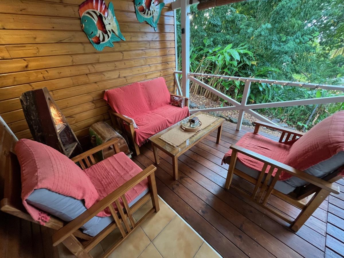 BUNGALOW FOUFOU - bungalow paisible à Poirier 