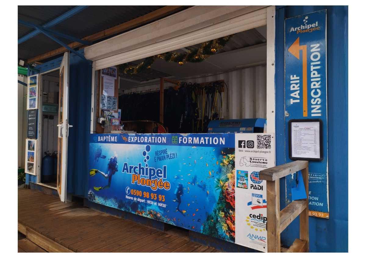 ARCHIPEL PLONGÉE - scuba diving, snorkeling 