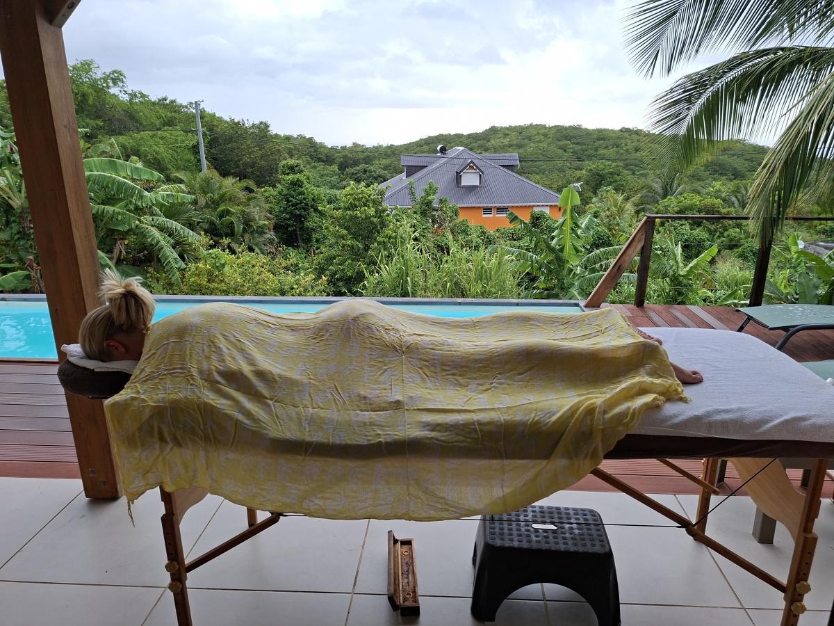 LES MAINS DU MONDE - wellness