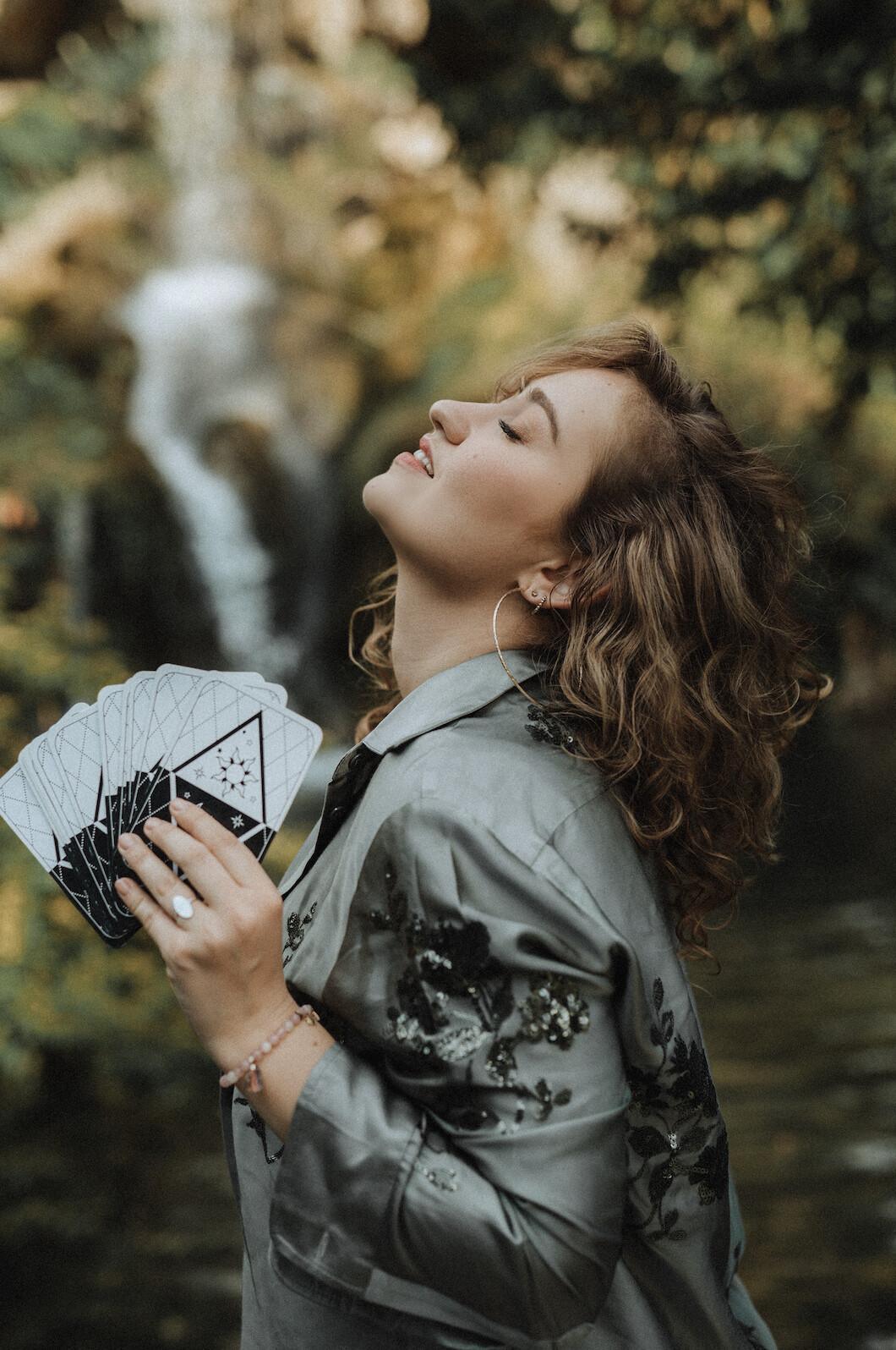 Amber Louise - École de Self-love et Manifestation