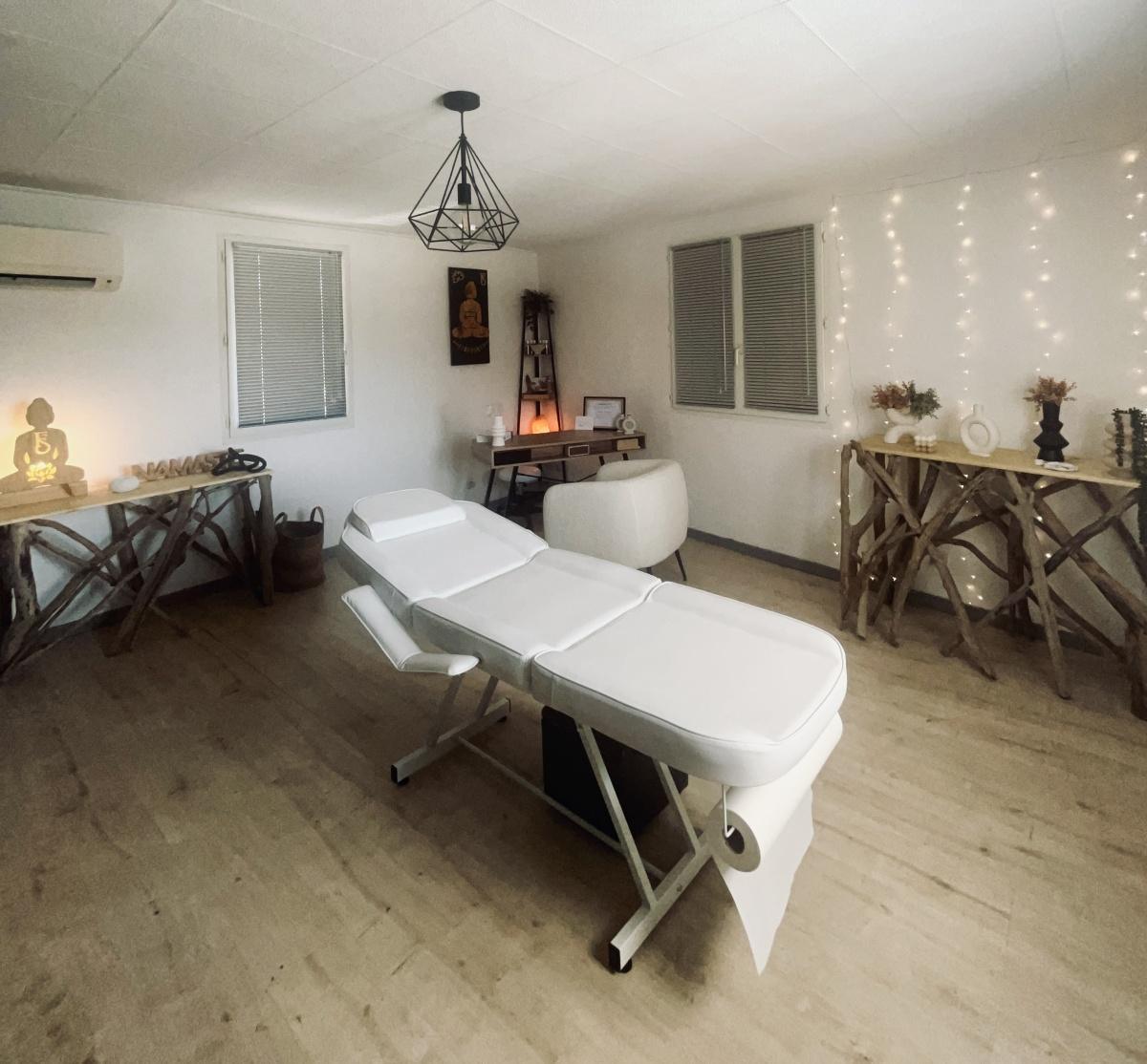 Fanny Sarrasin - Déblocage émotionnel Tiphaine Lamblin ©️®️, breathwork, psychopuncture Fanny Sarrasin - Déblocage émotionnel Tiphaine Lamblin ©️®️, breathwork, psychopuncture