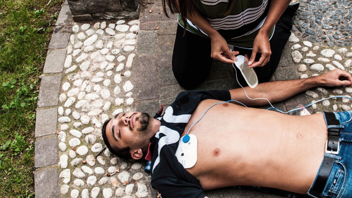 Uso de un desfibrilador