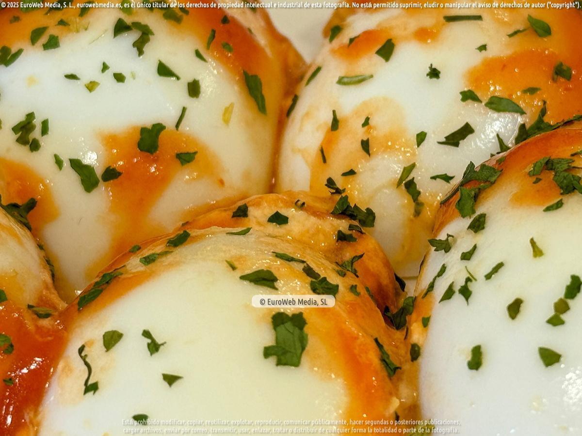 Platos