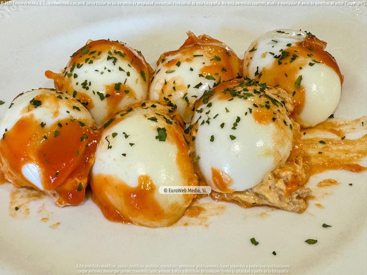 Platos