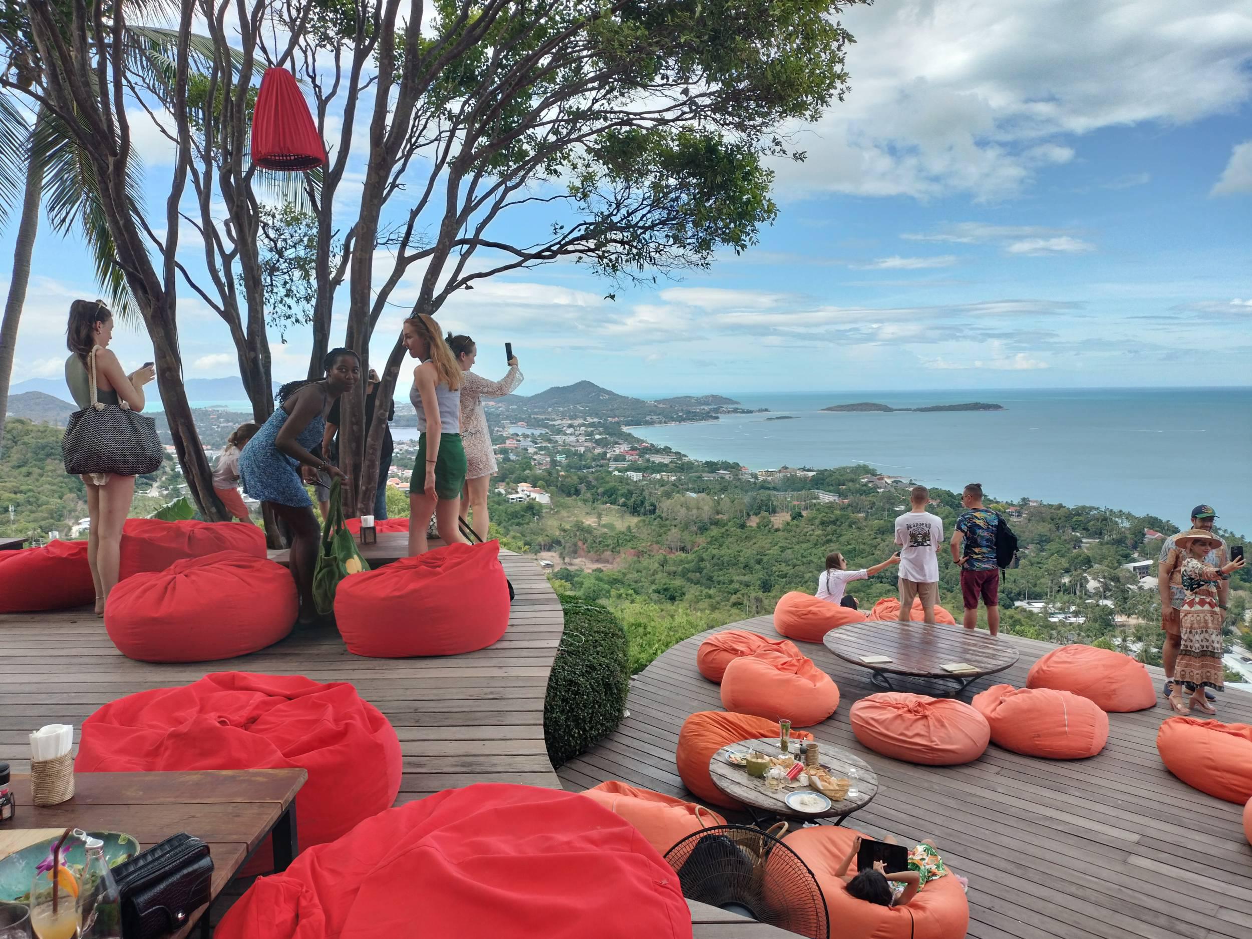 Samui Island Tour: Trendy Spots & Views