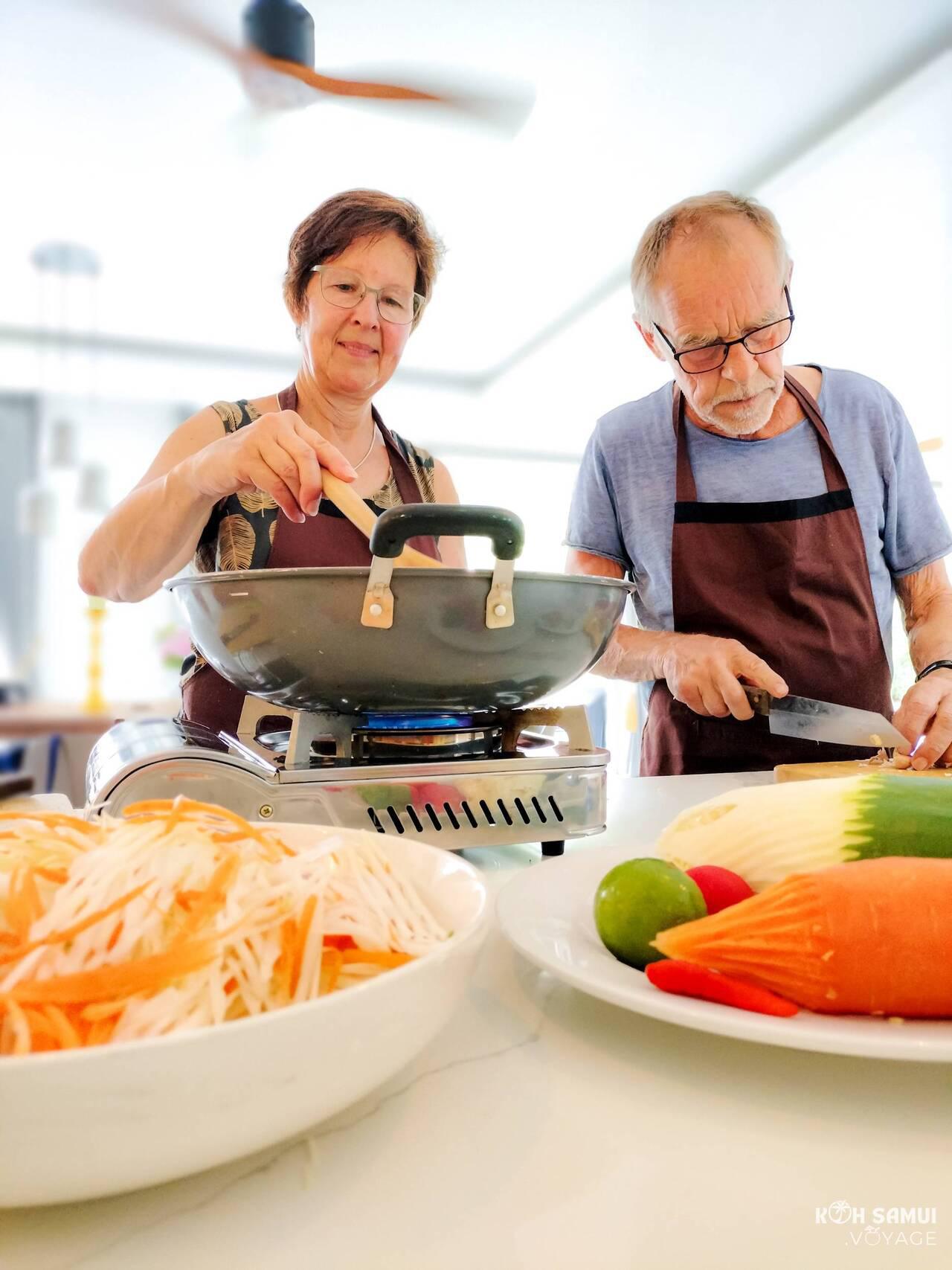 Authentic Thai Cooking Class (3 Dishes)