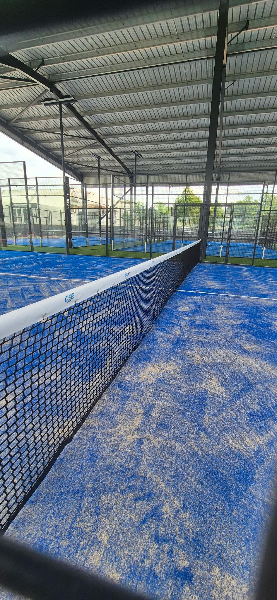 Terrains de Padel au complexe !
