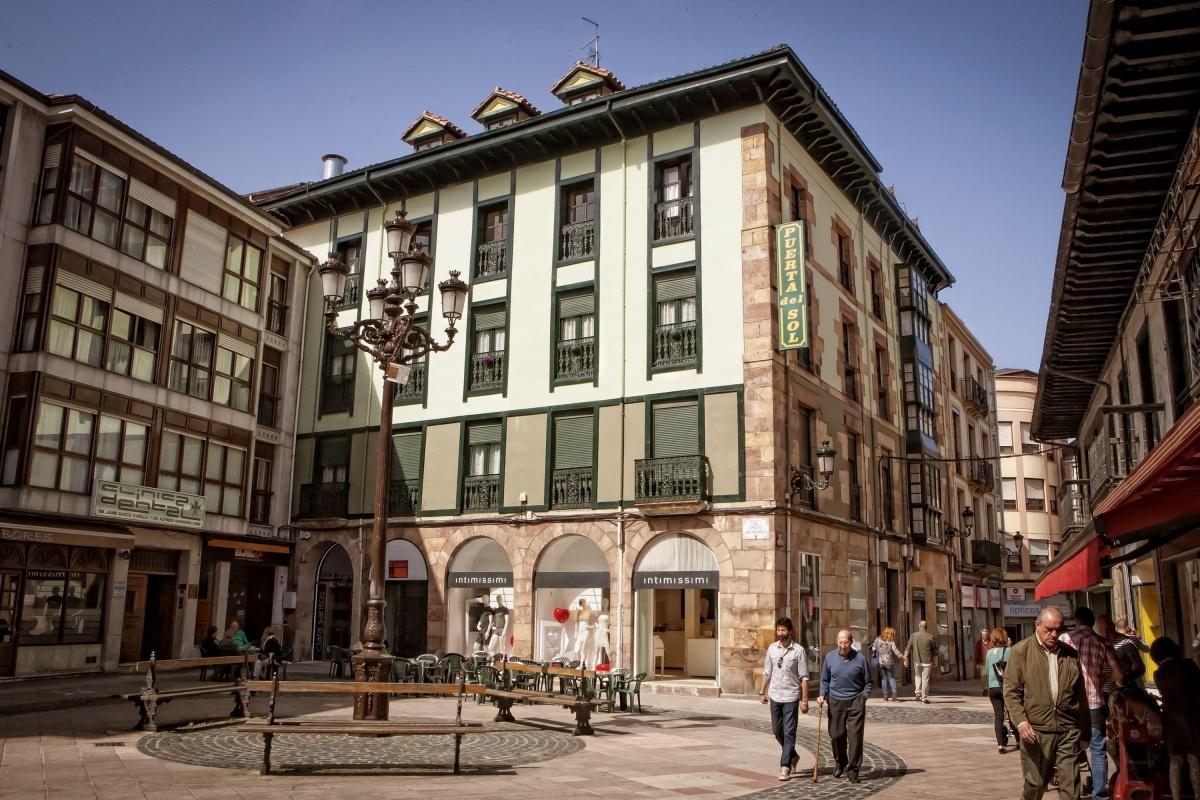 Plaza de Ángel Menéndez