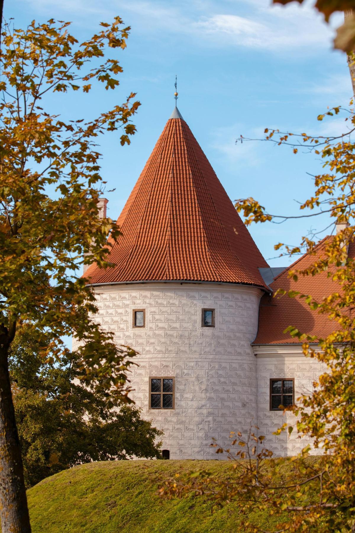 BUILDING & CONSTRUCTION WORKS BUILDING & CONSTRUCTION WORKS